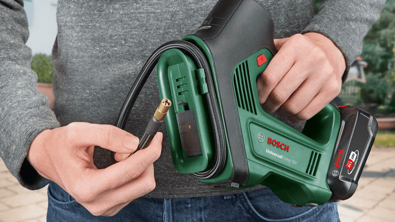 Bosch Universal Pump + 18V akumulátor